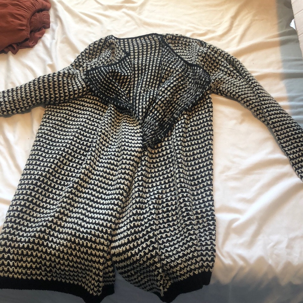 Houndstooth cardigan